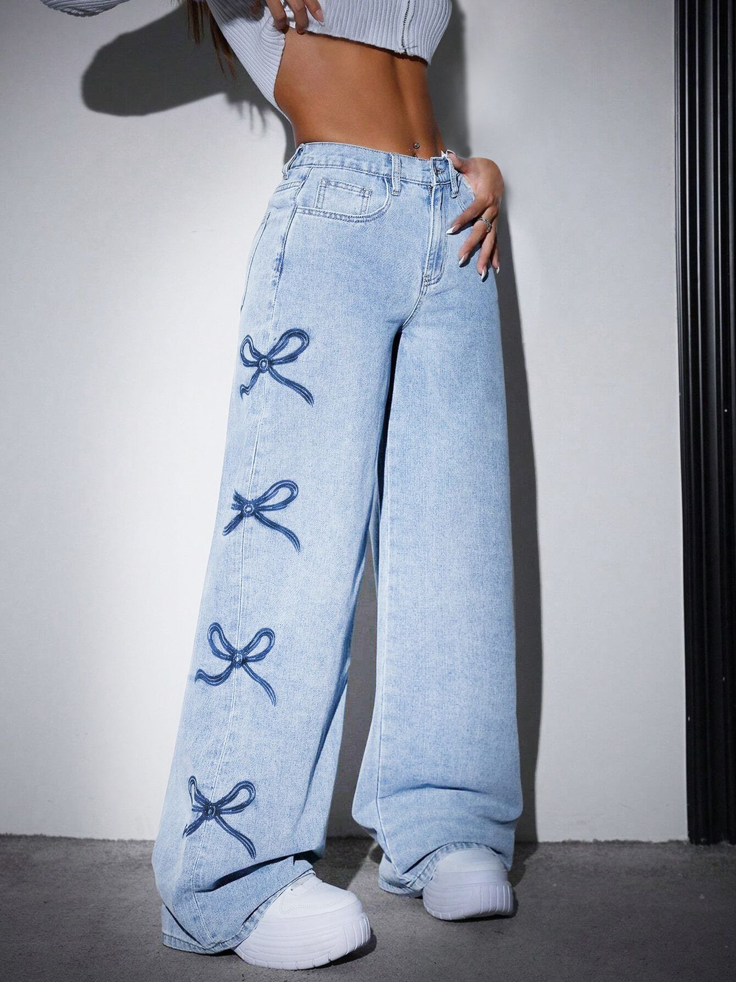 Printed wide leg jeans color options