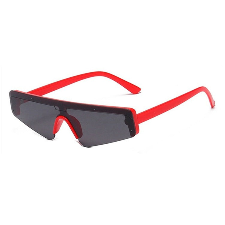 Euro one-piece shades side view