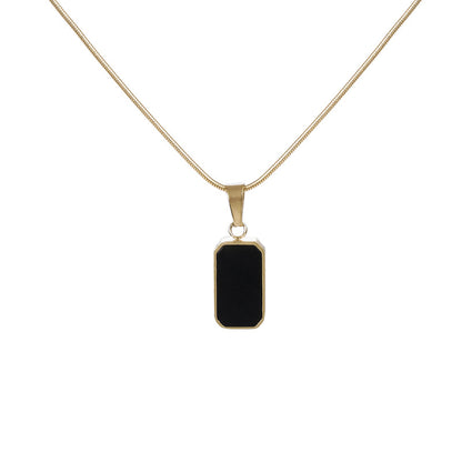Noir gold necklace minimalist old money jewellery