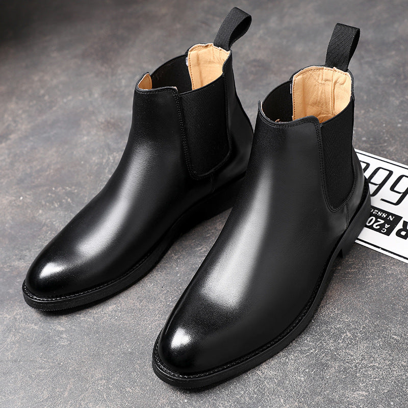 Men's Chelsea boots elastic gore detail