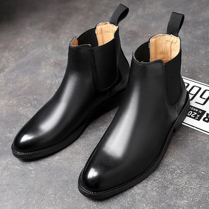 Men's Chelsea boots elastic gore detail