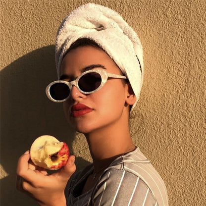 Sylvie oval sunglasses frame detail