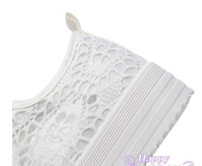 Women's chunky canvas shoes side view