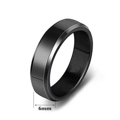 Trinity steel ring detail close-up