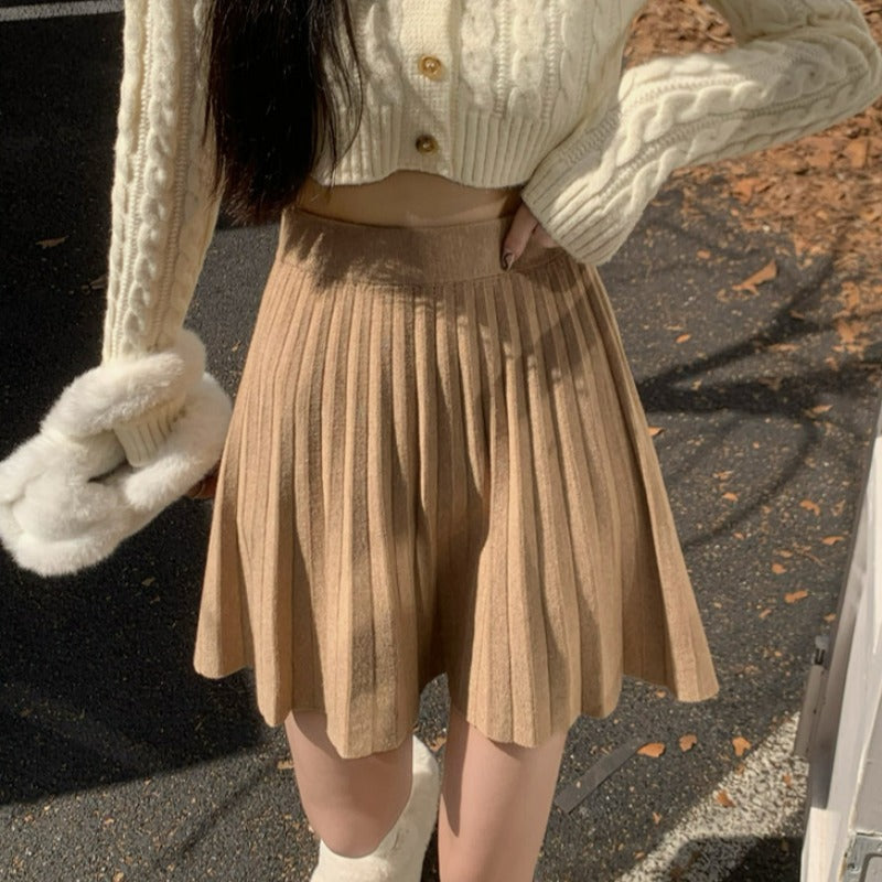 Women's Oxford pleated wool mini skirt fabric close-up