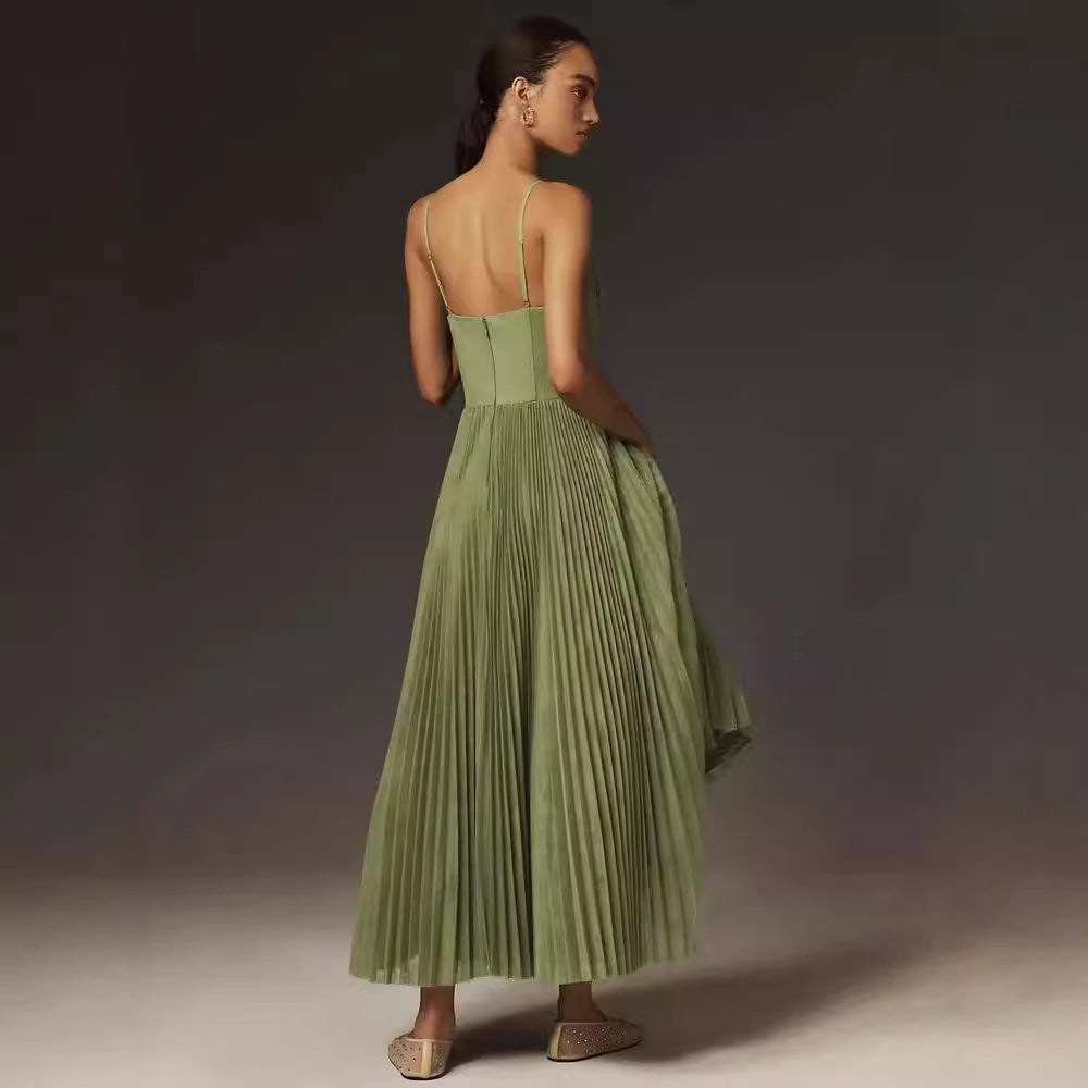 Backless sling slim dress side view