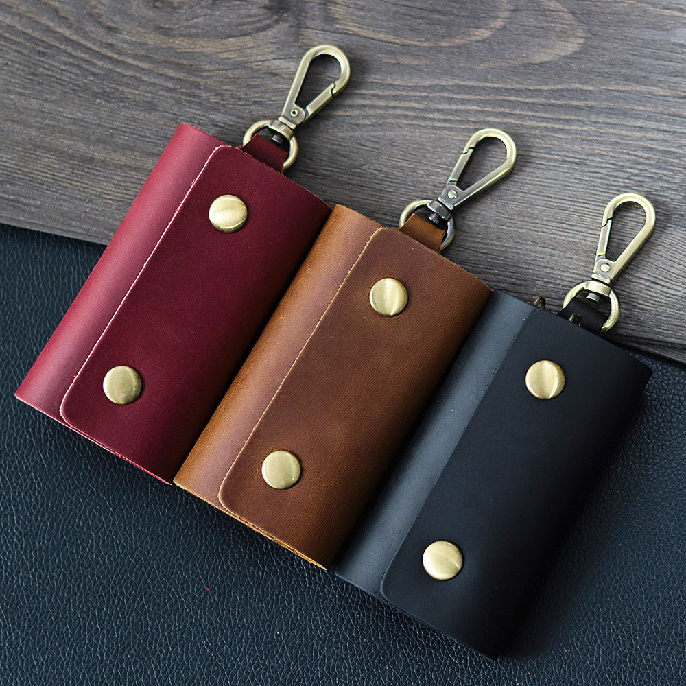Leather key bag zipper detail