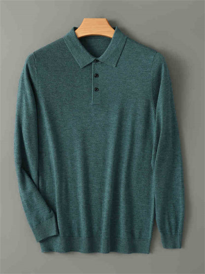 100% premium wool polo close-up detail