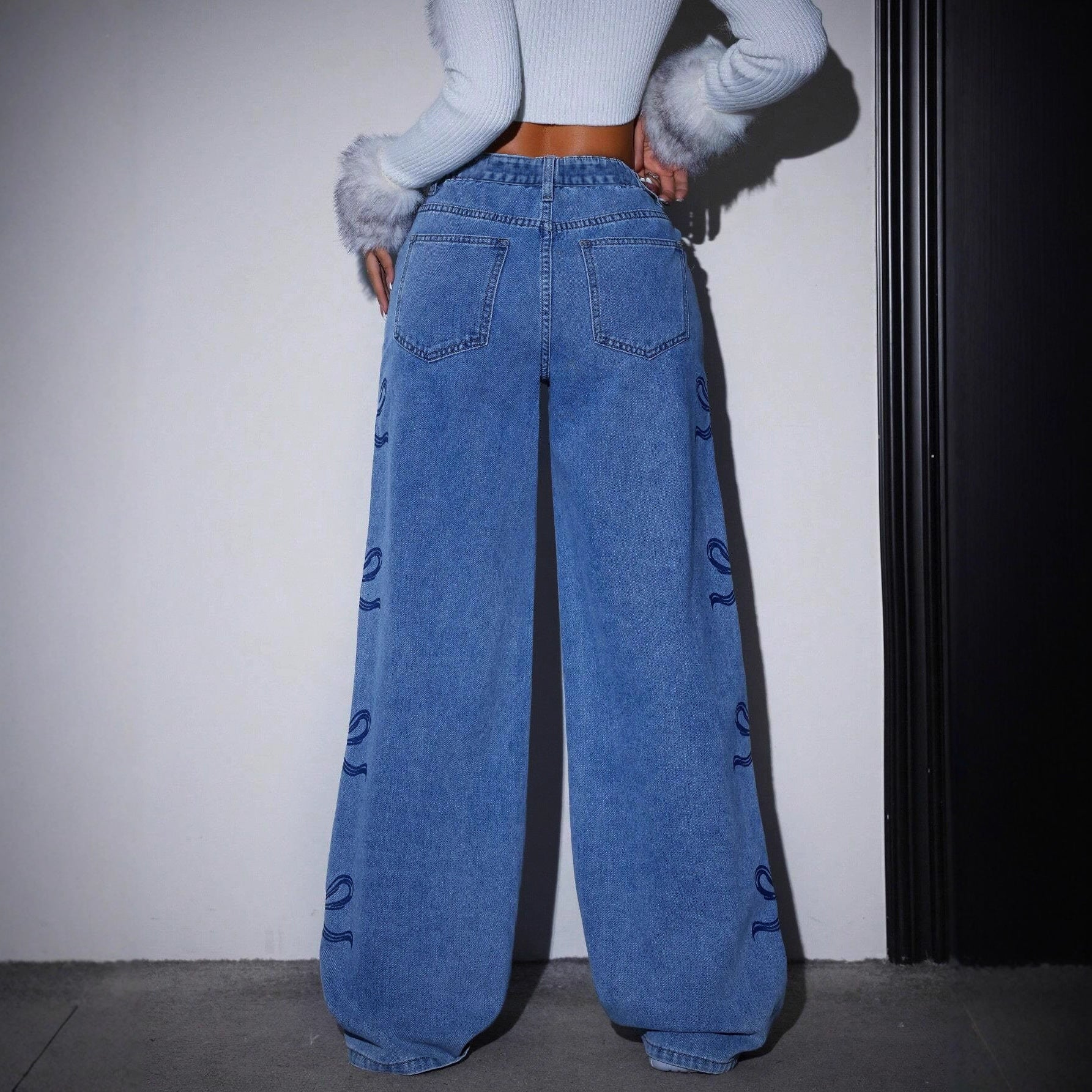 Printed wide leg jeans back view