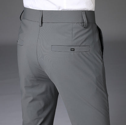 Porto chino pants waistband and pocket detail
