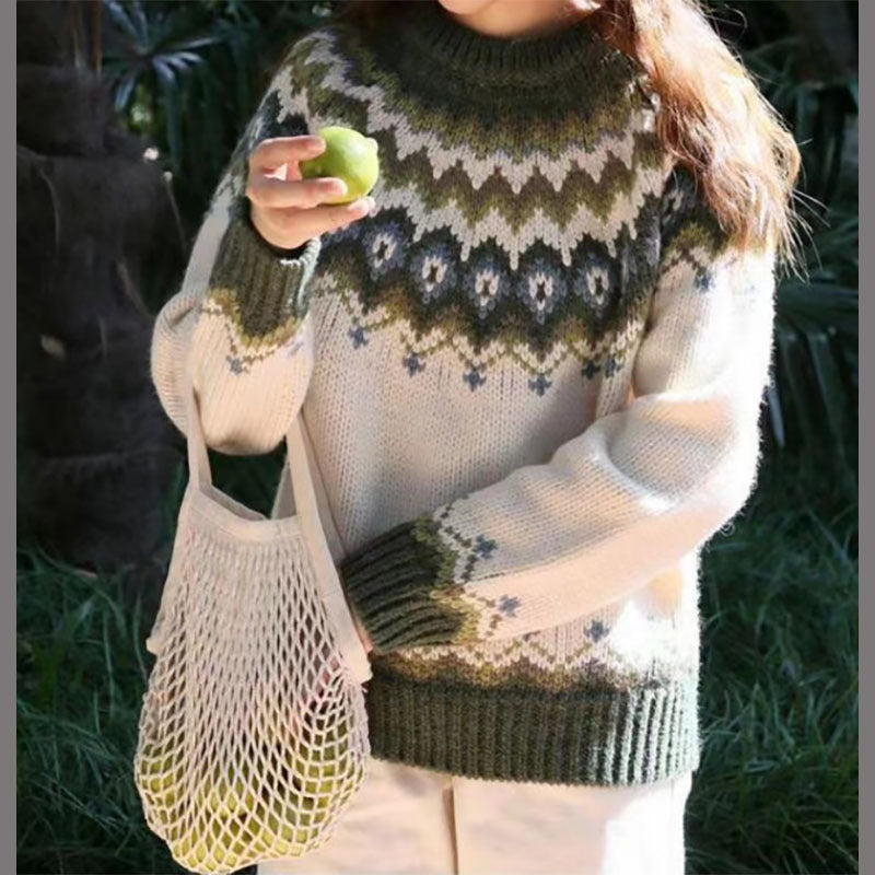 Jacquard vintage sweater styled
