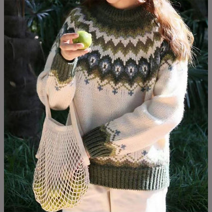 Jacquard vintage sweater styled