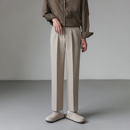 Women's loose straight pants full length model