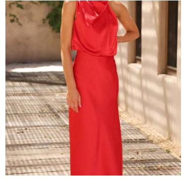 Elegant Sleeveless Summer Dress