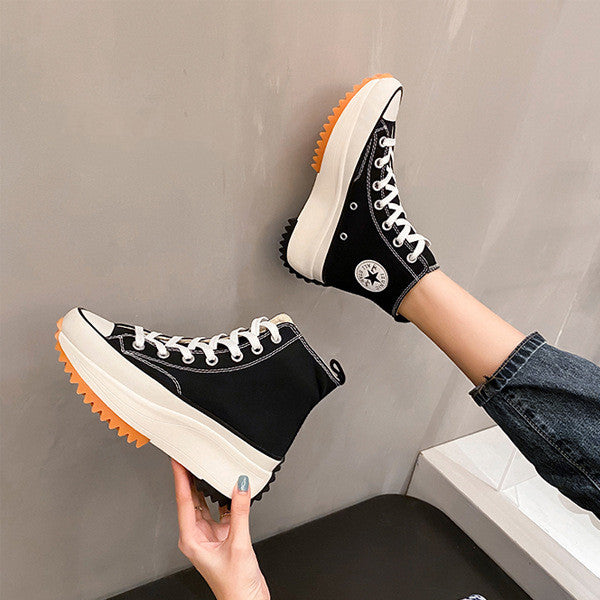 Thick-soled canvas shoes sole view