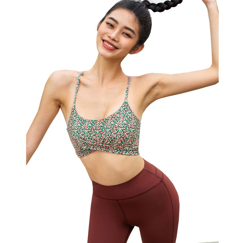 Cross back yoga bra lifestyle