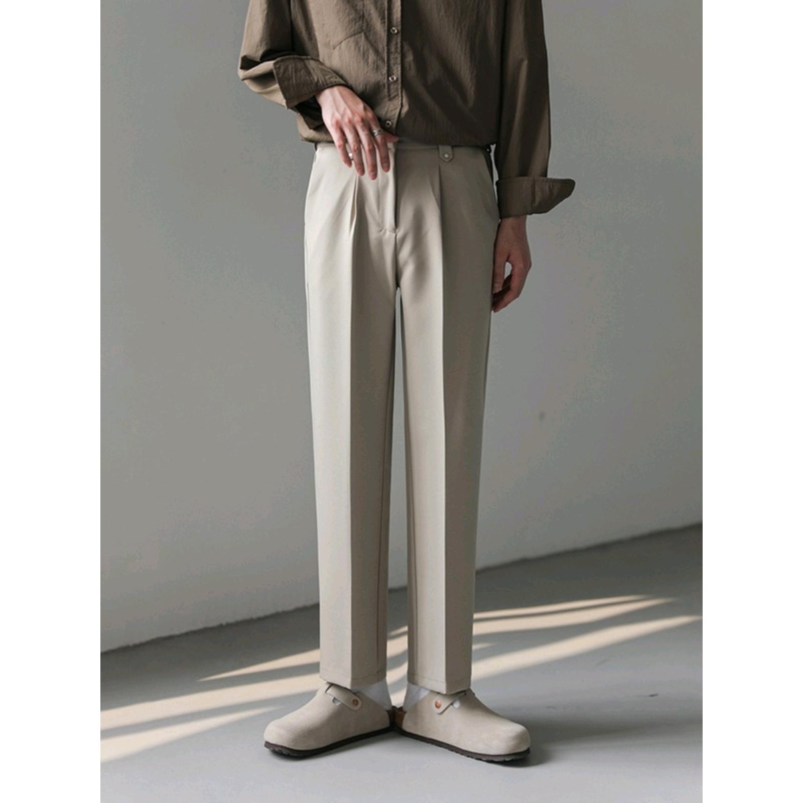 Women's loose straight pants lifestyle styled