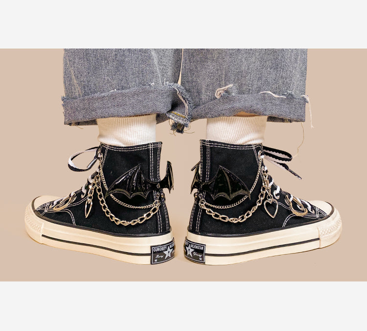 Handmade canvas shoes sole view