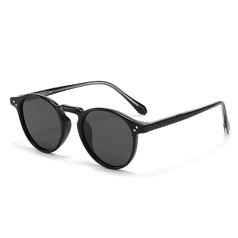Old money polarised sunglasses frame close-up