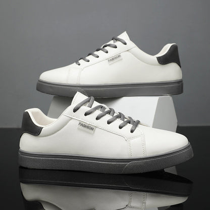 Men's Korean fashion sneakers sole view