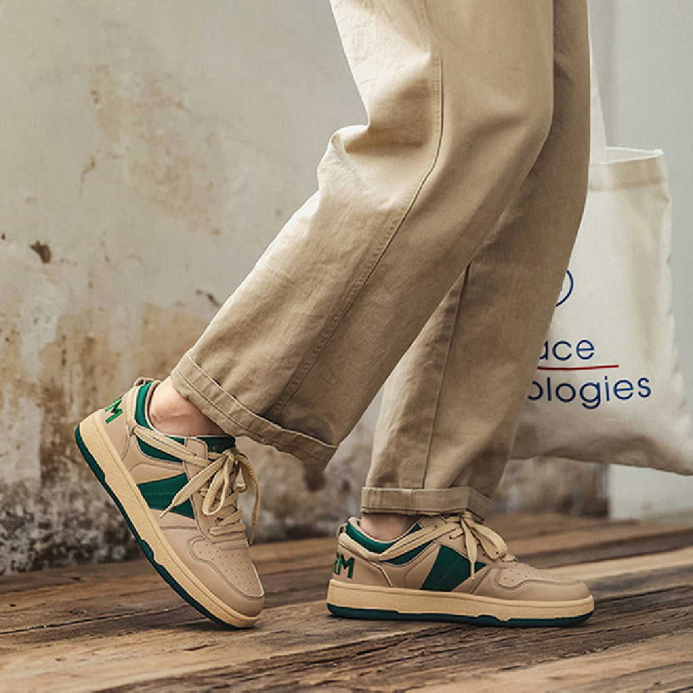 Men's plush thermal shoes side view