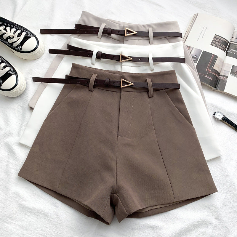 Women's vintage luxe shorts side view