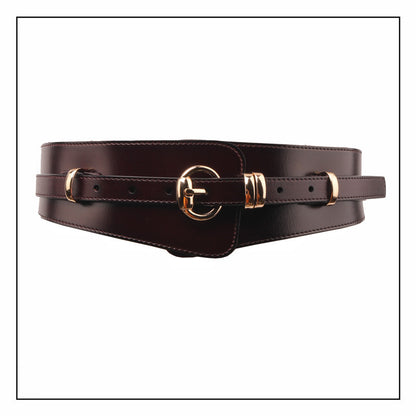 Fall winter fashion waist belt lifestyle