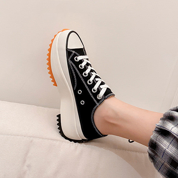 Thick-soled canvas shoes back view
