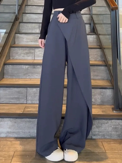 Irregular wide leg pants hem detail