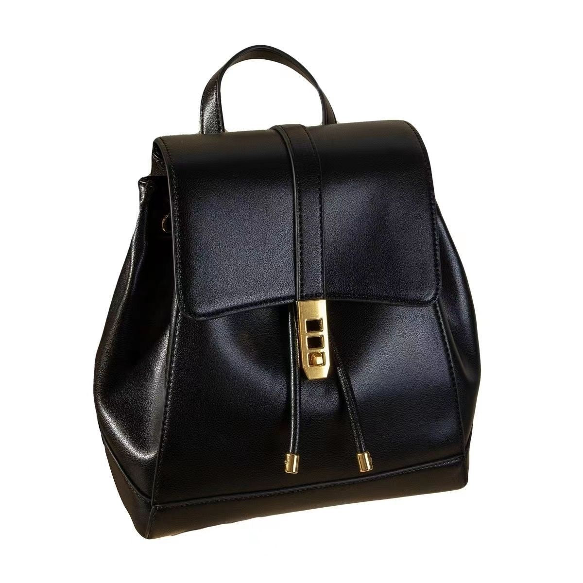 Large capacity backpack main view
