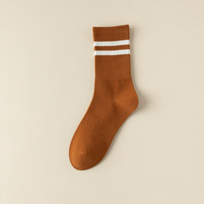 White stripe running socks detail
