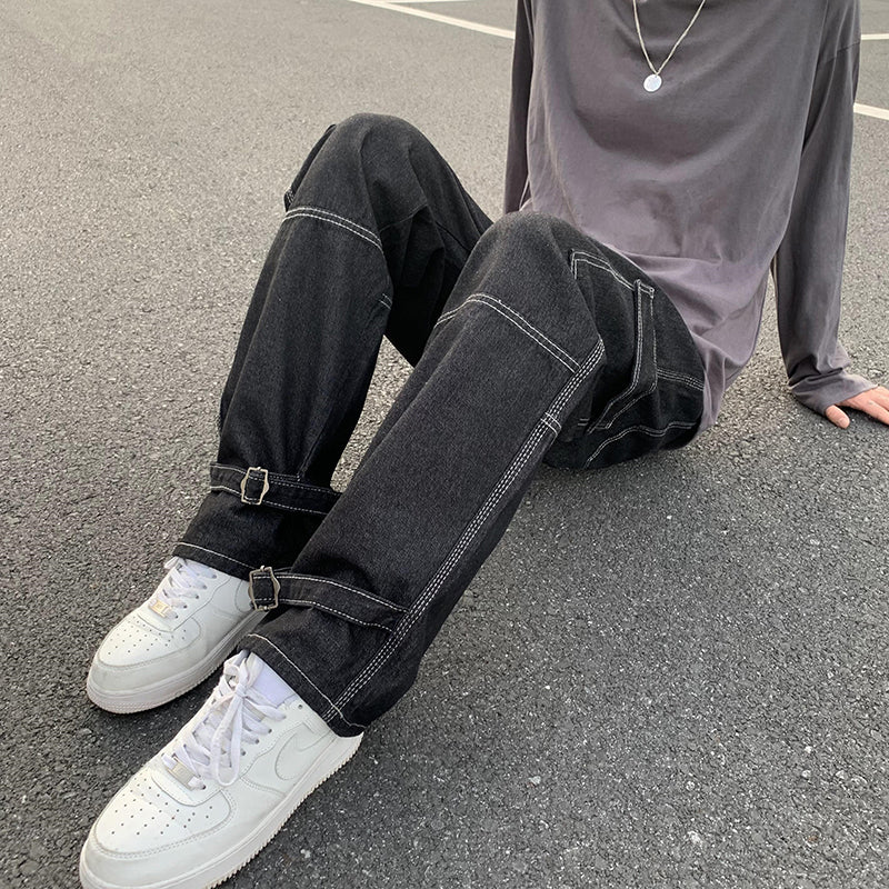 Men's wide leg jeans waistband detail