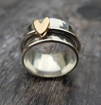 Peach heart decompression ring spinning detail