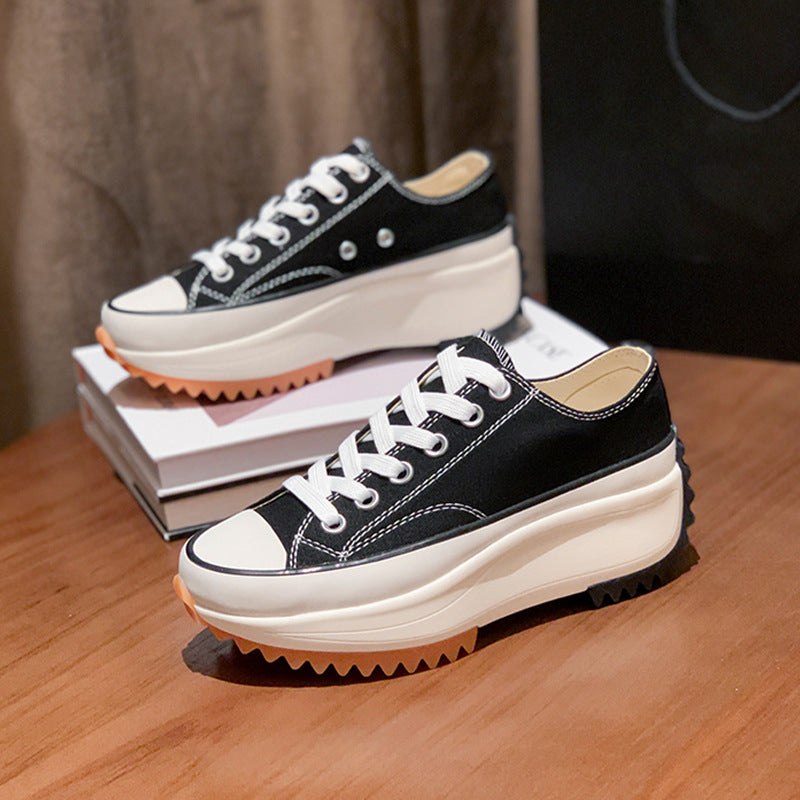 Thick-soled canvas shoes lifestyle