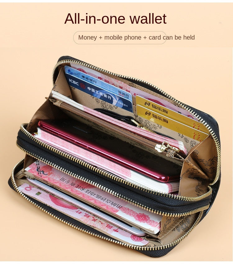 Oil wax leather wallet interior view