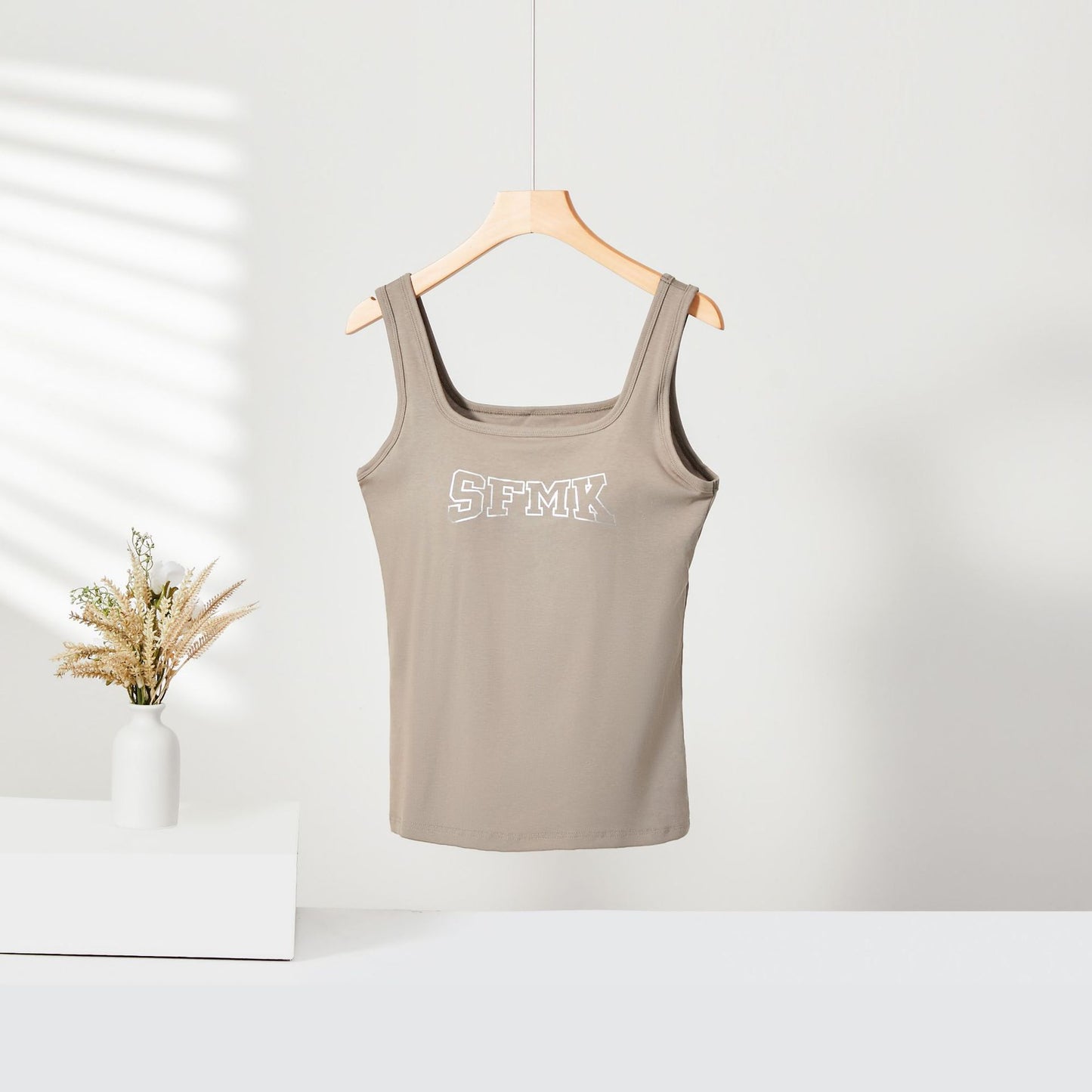 Slim Fit Short Vest